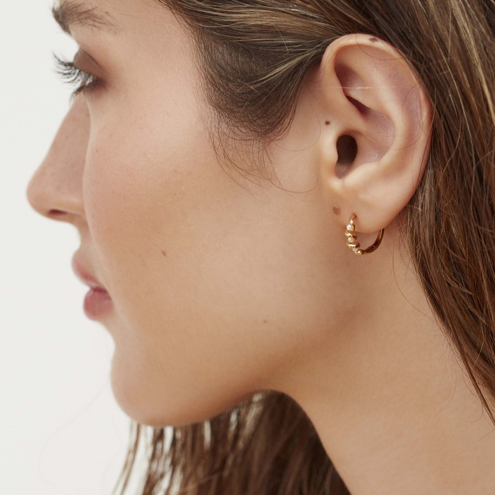 Gaia Pearl Hoops Silver - Image 5